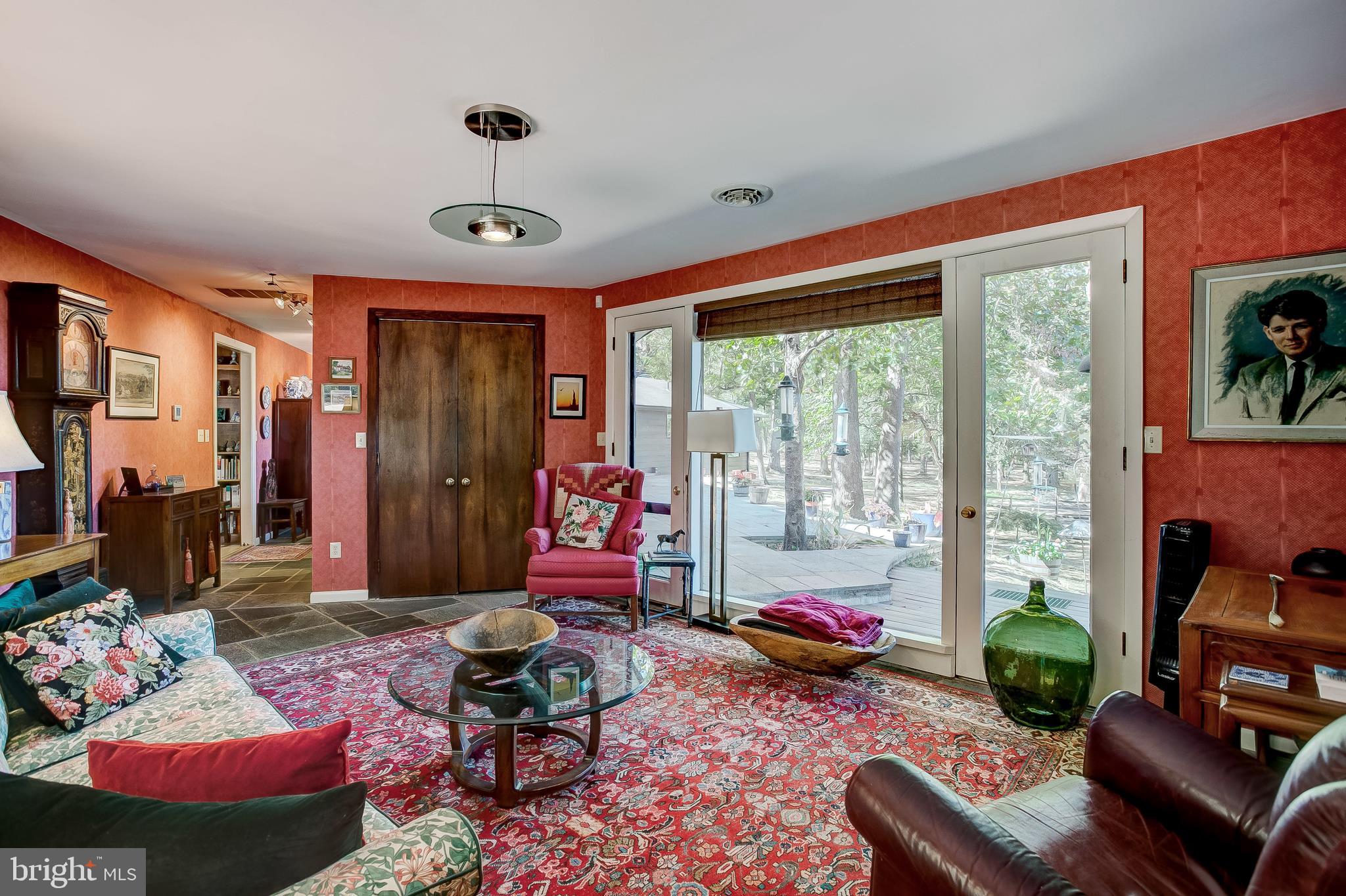 14505 Cactus Hill Road Accokeek, MD 20607 - Photo 45 of 83 Family Room with Direct Views of Mount Vernon