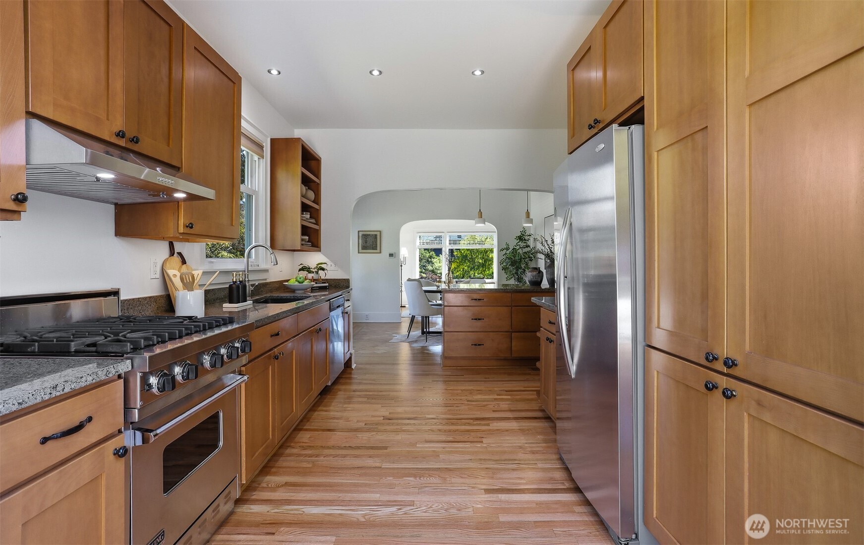 530 North 83rd Street Seattle, WA 98103 - Photo 18 of 39