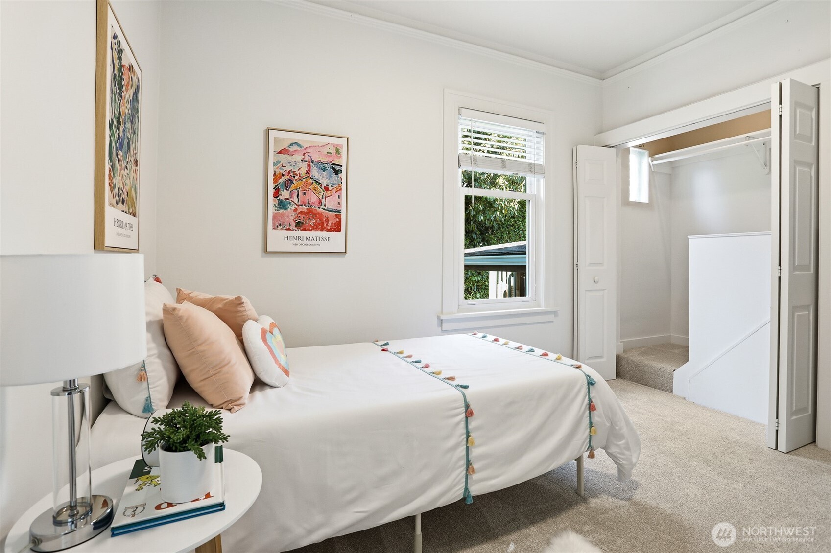 530 North 83rd Street Seattle, WA 98103 - Photo 25 of 39