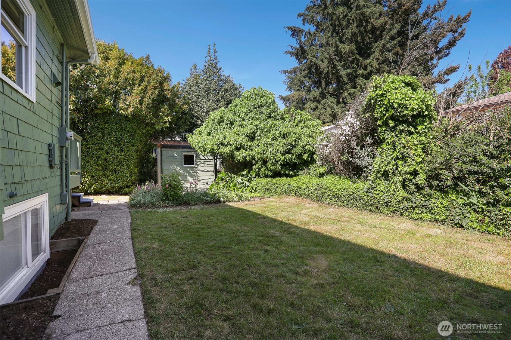 530 North 83rd Street Seattle, WA 98103 - Photo 33 of 39