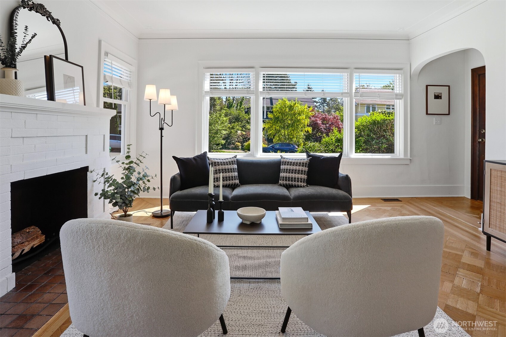 530 North 83rd Street Seattle, WA 98103 - Photo 9 of 39