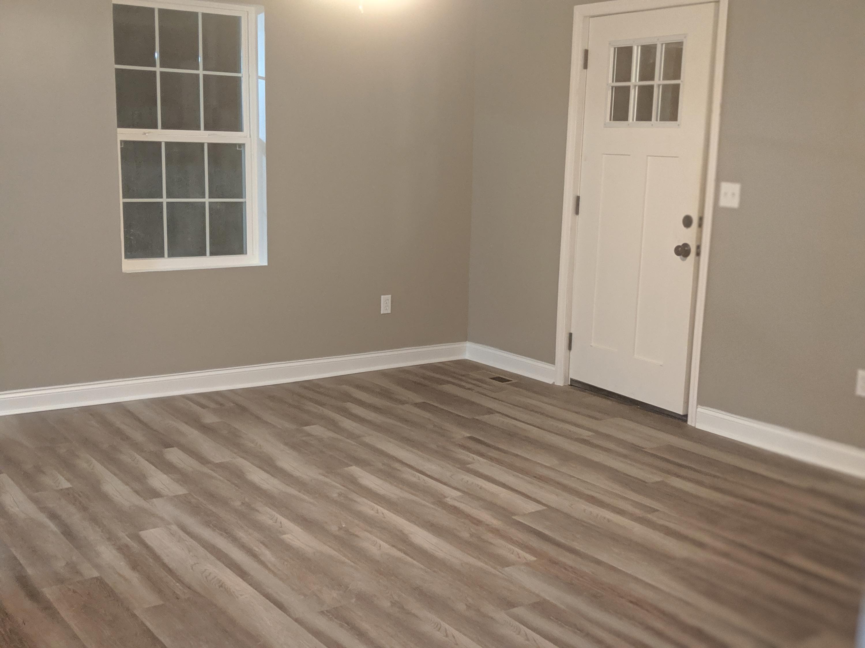 5343 Greenbriar Road Chattanooga, TN 37412 - Photo 4 of 8 00100lPORTRAIT_00100_BURST20191026191513