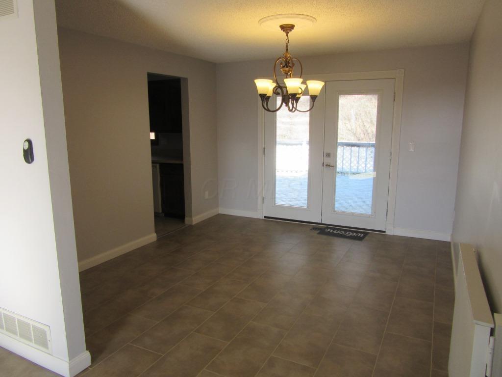 1693 Watson Road Southeast Heath, OH 43056 - Photo 8 of 53 Gallery Image 8