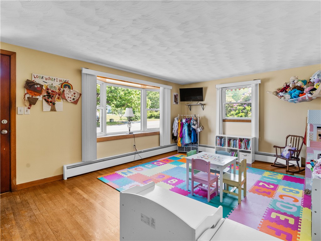 211 Getchell Avenue Woonsocket, RI 02895 - Photo 16 of 41 Gallery Image 16