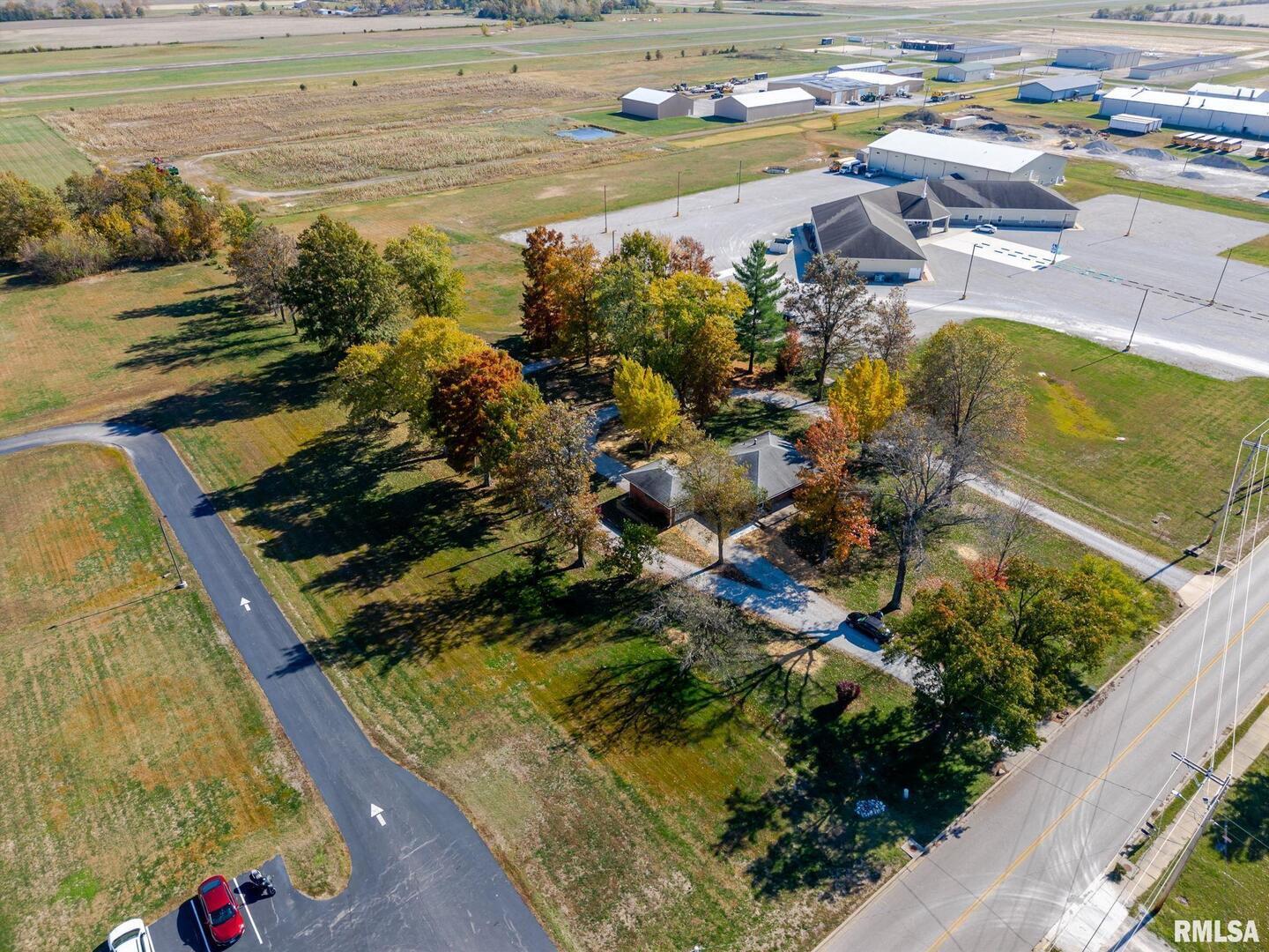 503 Airport Road Centralia, IL 62801 - Photo 39 of 50