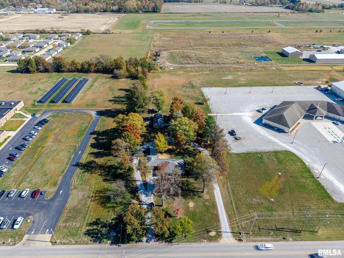 503 Airport Road Centralia, IL 62801 - Photo 41 of 50