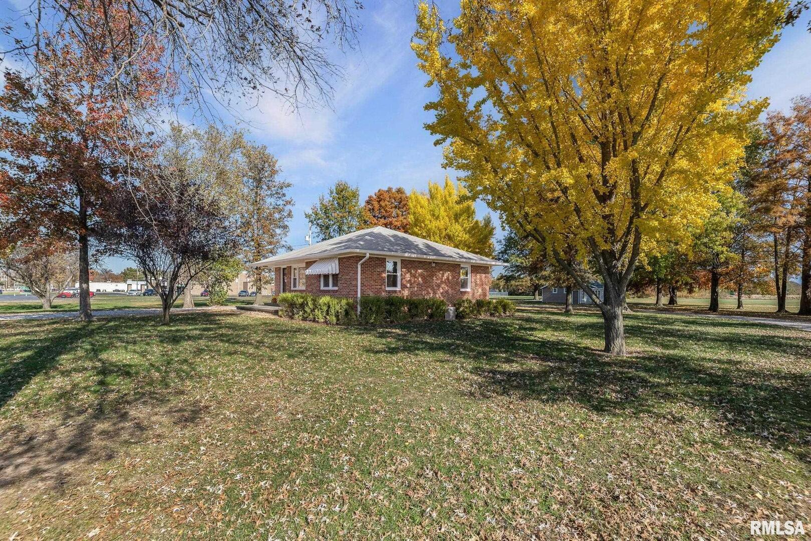 503 Airport Road Centralia, IL 62801 - Photo 10 of 50