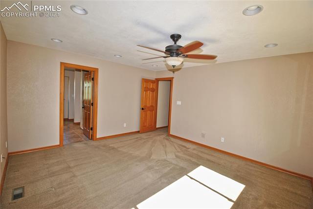 2155 Springcrest Road Colorado Springs, CO 80920 - Photo 20 of 34