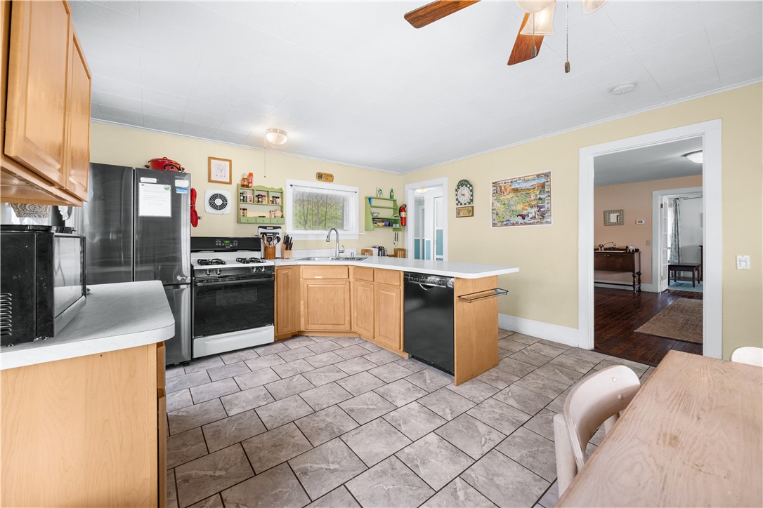 989 East Lake Road Barrington, NY 14837 - Photo 9 of 44