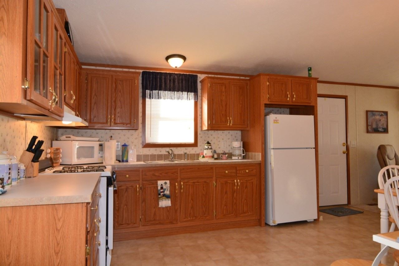 3322 West Neher Road Silver Lake, IN 46982 - Photo 9 of 32 Gallery Image 9