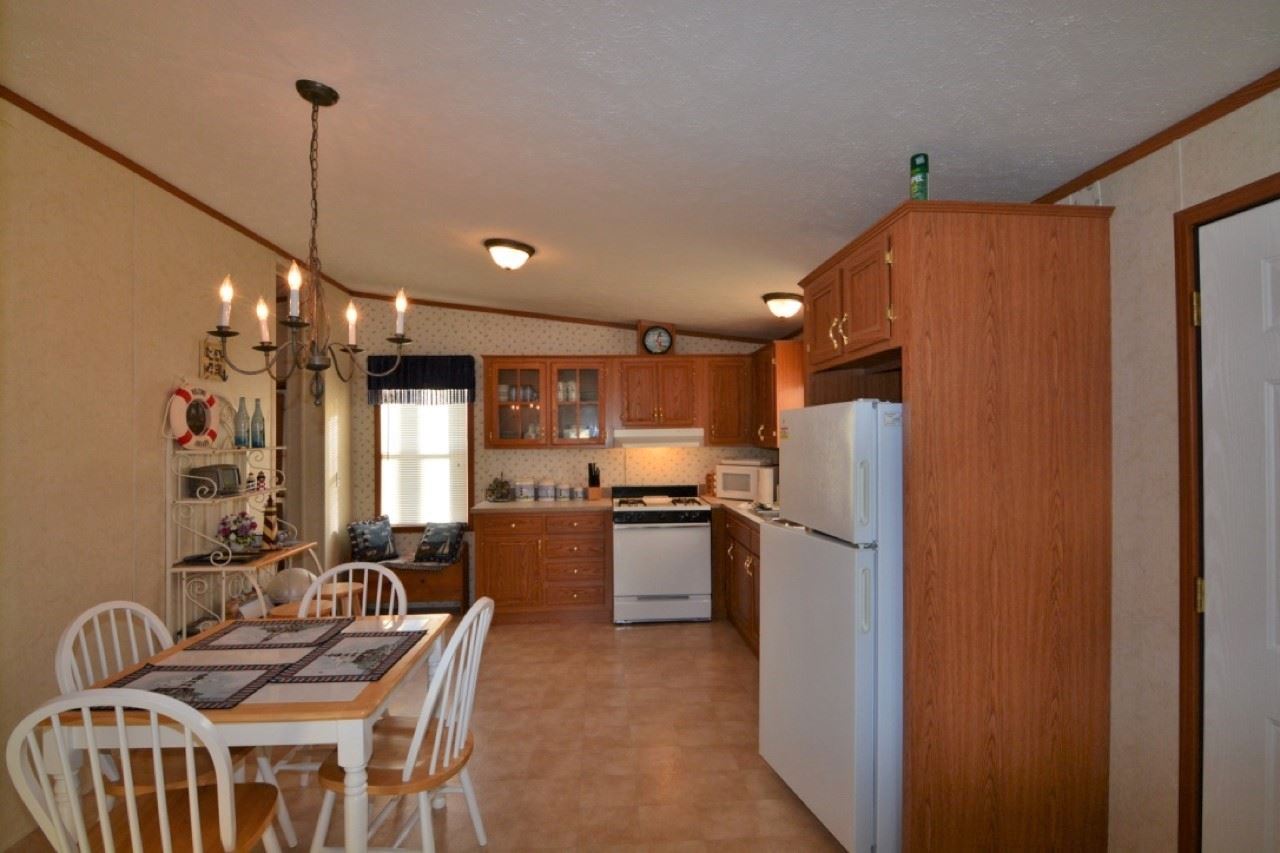 3322 West Neher Road Silver Lake, IN 46982 - Photo 10 of 32 Gallery Image 10