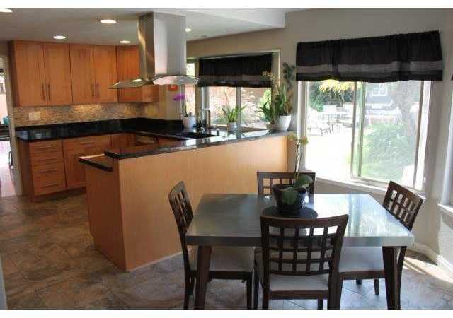 334 Via Andalusia Encinitas, CA 92024 - Photo 14 of 25 Gallery Image 14