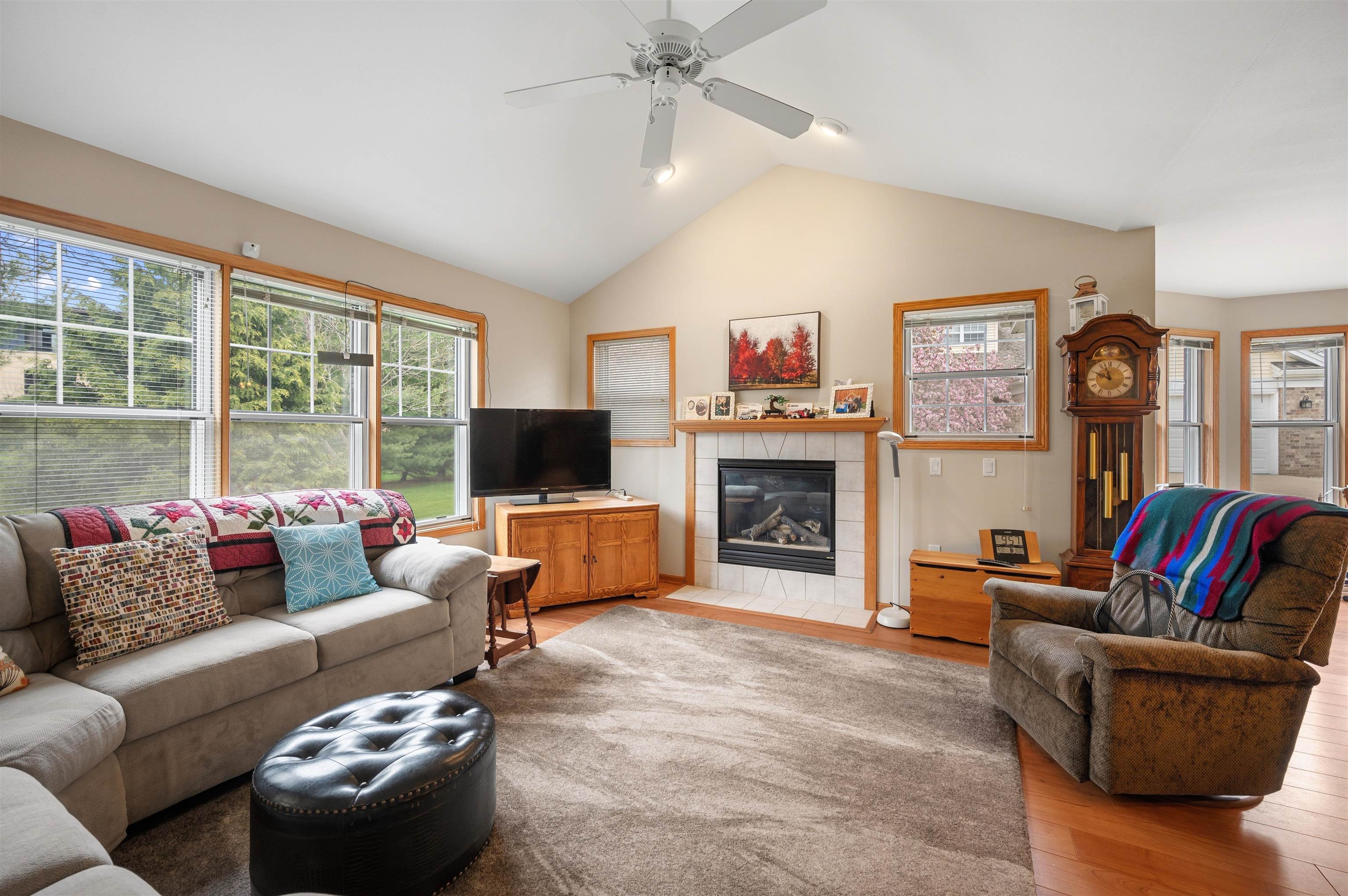 357 Concord Drive Oregon, WI 53575 - Photo 13 of 28