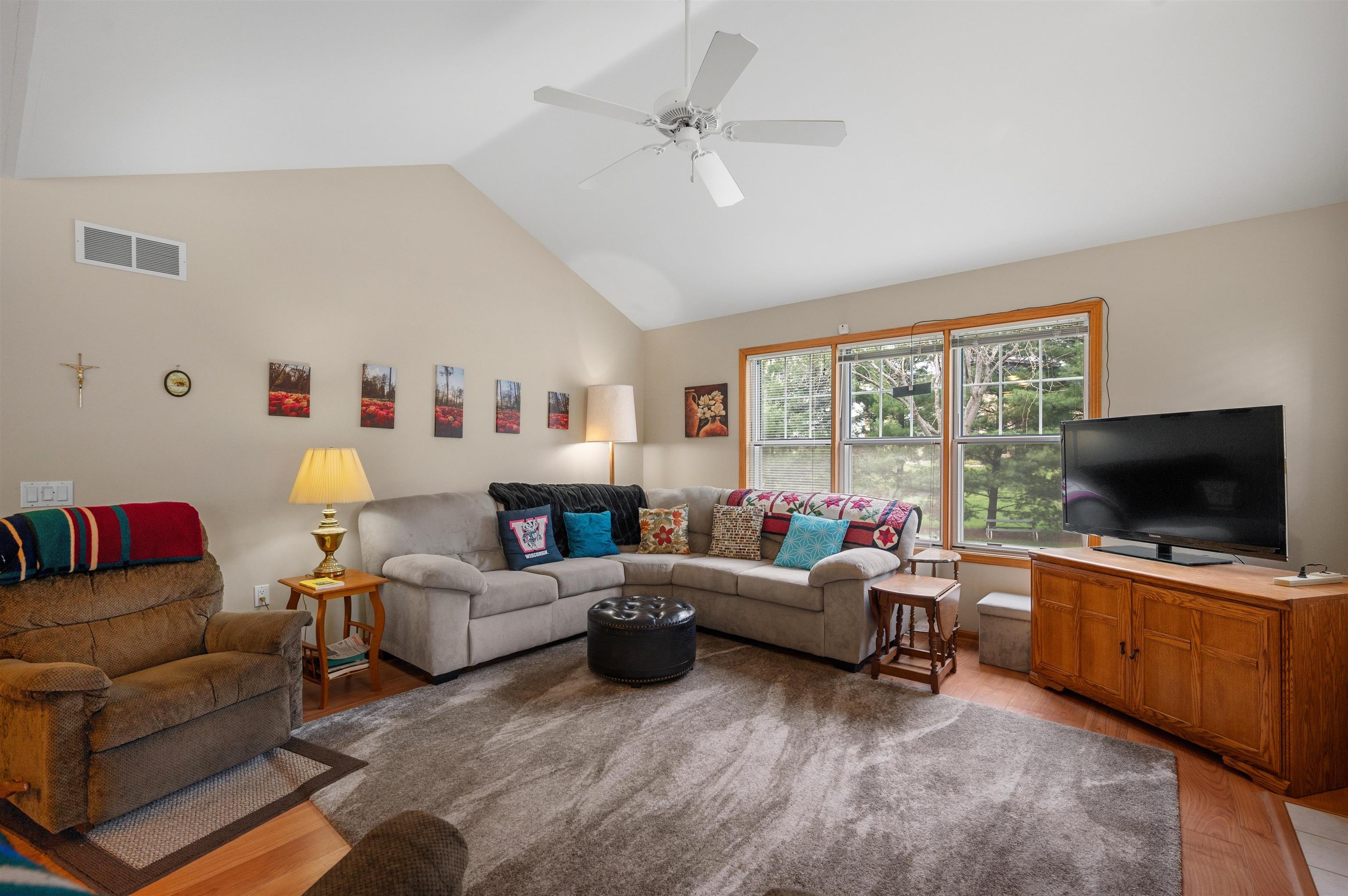 357 Concord Drive Oregon, WI 53575 - Photo 14 of 28