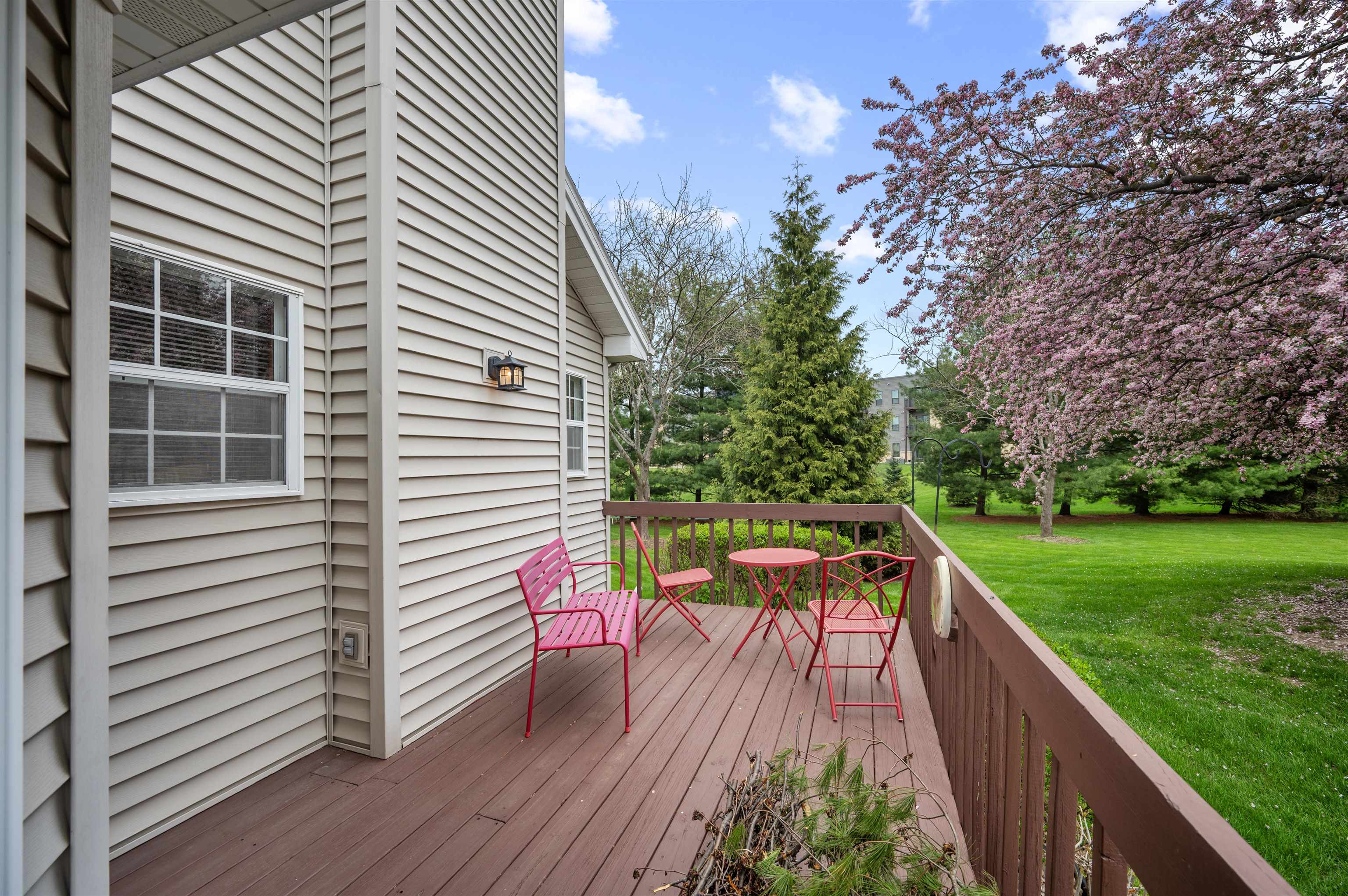 357 Concord Drive Oregon, WI 53575 - Photo 4 of 28