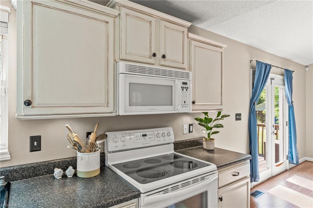 312 Old Camp Road Denton, NC 27239 - Photo 11 of 32 Gallery Image 11