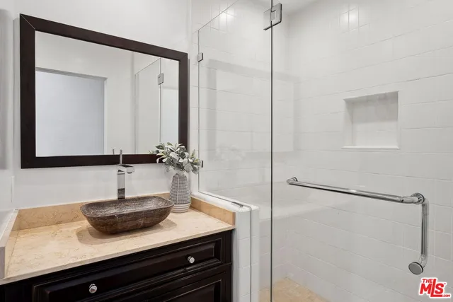 $3,349,000 | 149 South Wetherly Drive, Beverly Hills, CA 90211