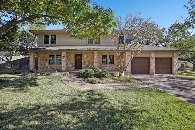 $699,900 | 6804 Bayridge Terrace, Austin, TX 78759