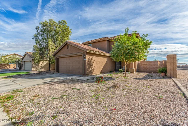 $369,750 | 22613 West Desert Bloom Street, Buckeye, AZ 85326