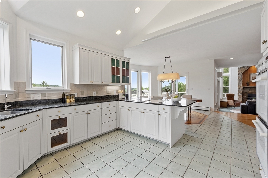 52 South Nelson Road Sterling, MA 01564 - Photo 23 of 42