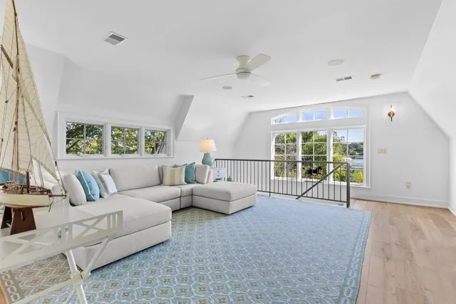 $3,495,000 | 1074 Wildhurst Trail, Orono, MN 55364