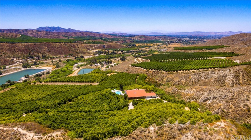 47810 Bee Canyon Truck Trail Hemet, CA 92544 - Photo 40 of 43 a view of a city with mountains in the background