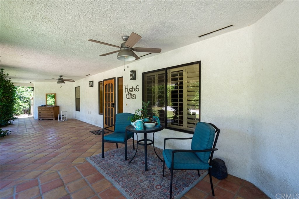 47810 Bee Canyon Truck Trail Hemet, CA 92544 - Photo 5 of 43 a living room with furniture and a window