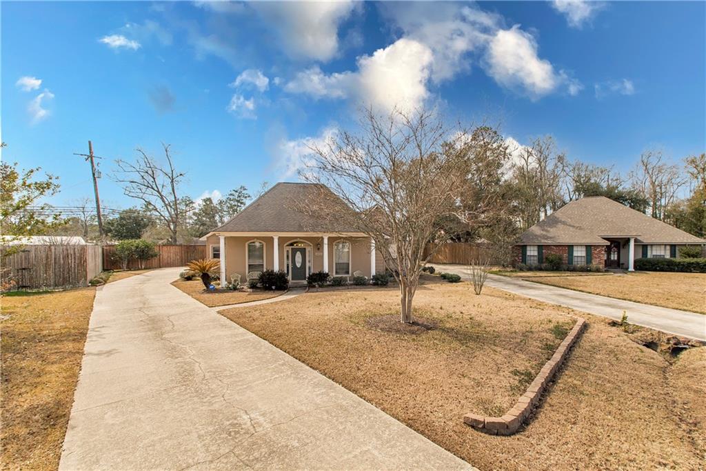 44021 Nicholas Circle Hammond, LA 70403 - Photo 3 of 33