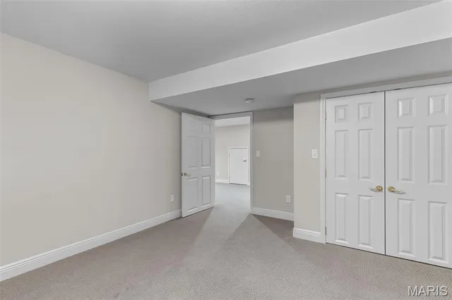 $345,000 | 520 Wynnfield Lane, Farmington, MO 63640