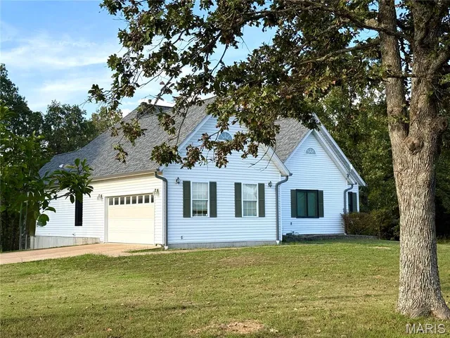 $599,900 | 15306 Bucyrus Drive, Bucyrus, MO 65444