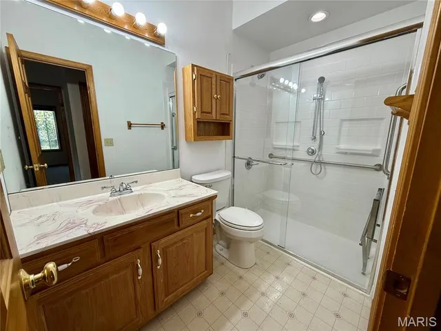 $599,900 | 15306 Bucyrus Drive, Bucyrus, MO 65444