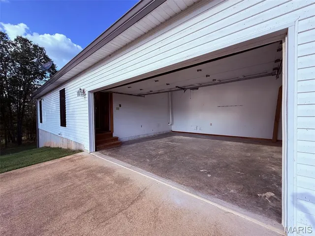 $599,900 | 15306 Bucyrus Drive, Bucyrus, MO 65444