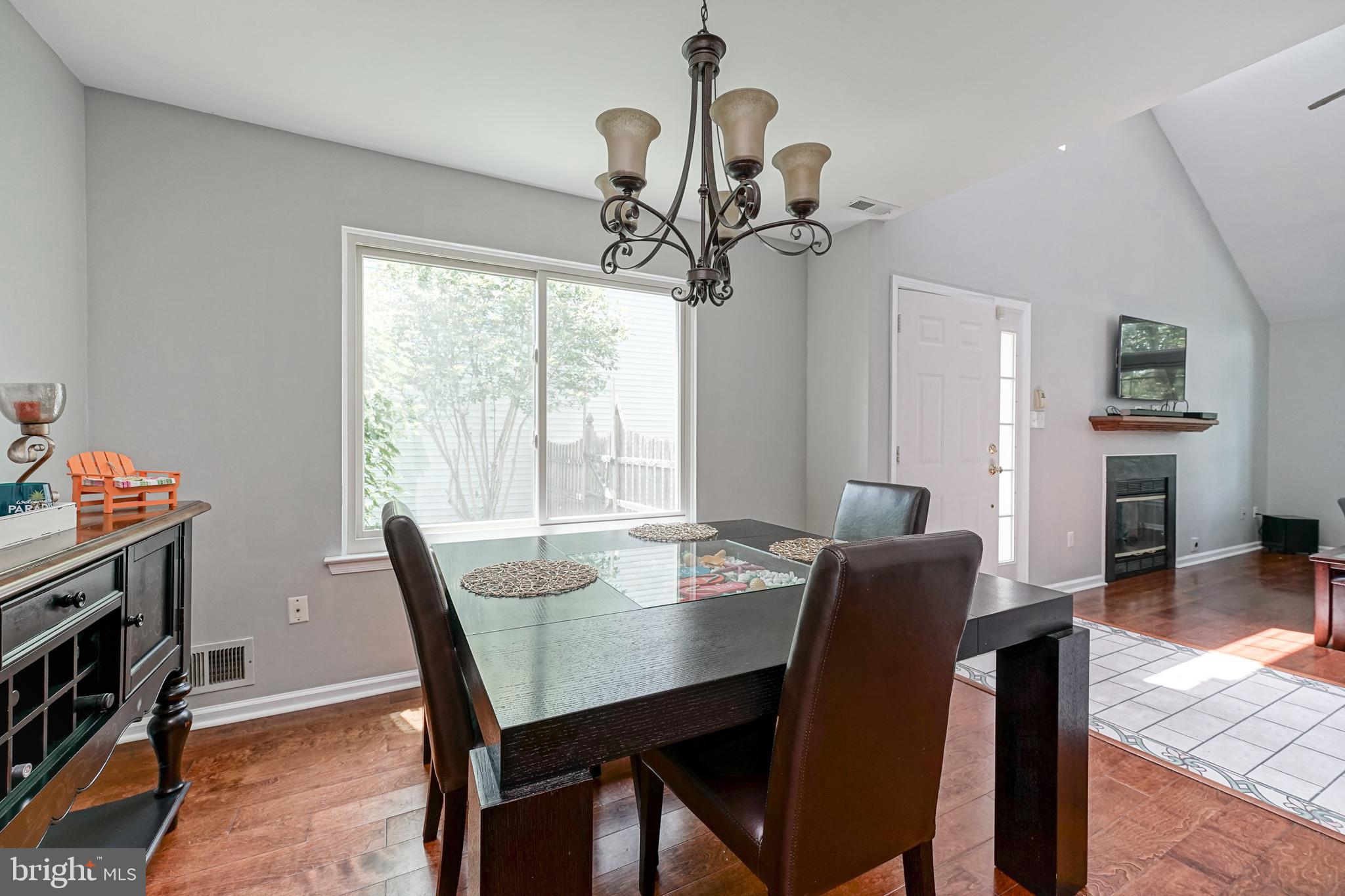 18 Ridgewood Way Burlington, NJ 08016 - Photo 12 of 37 Gallery Image 12