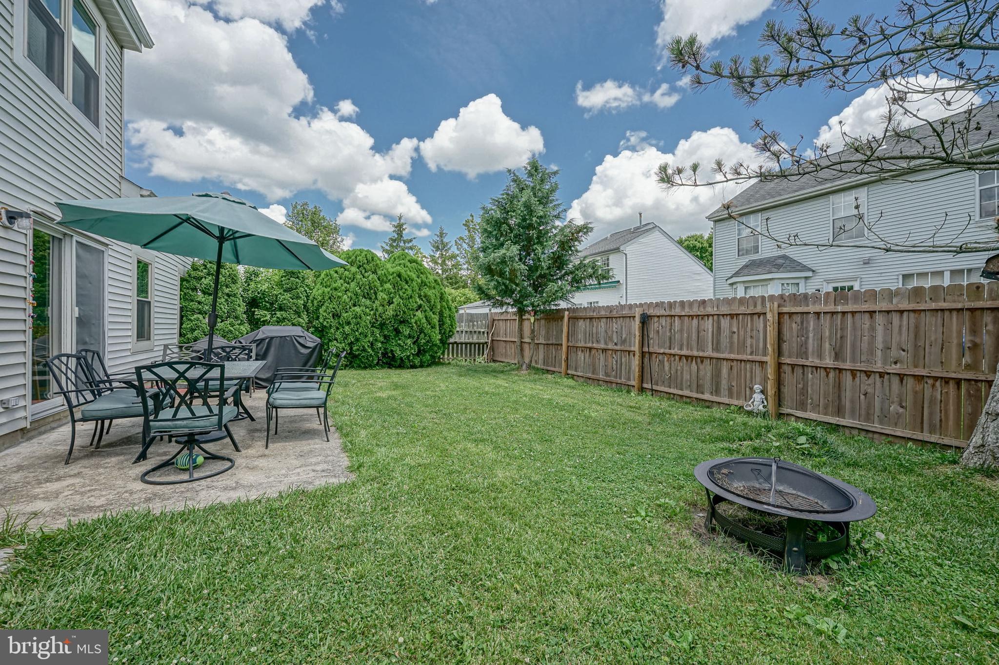18 Ridgewood Way Burlington, NJ 08016 - Photo 35 of 37 Gallery Image 35