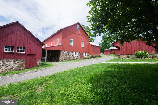 211 Henry Road Barto, PA 19504 - Photo 31 of 50 Gallery Image 31