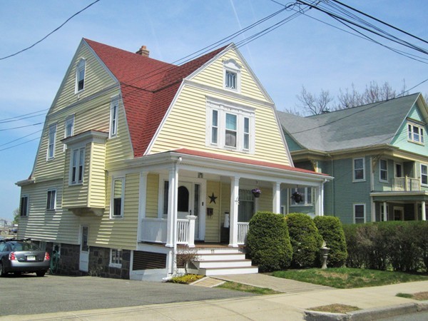 11 Court Road Winthrop, MA 02152 - Photo 2 of 29 Gallery Image 2