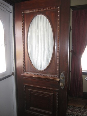 11 Court Road Winthrop, MA 02152 - Photo 3 of 29 Gallery Image 3