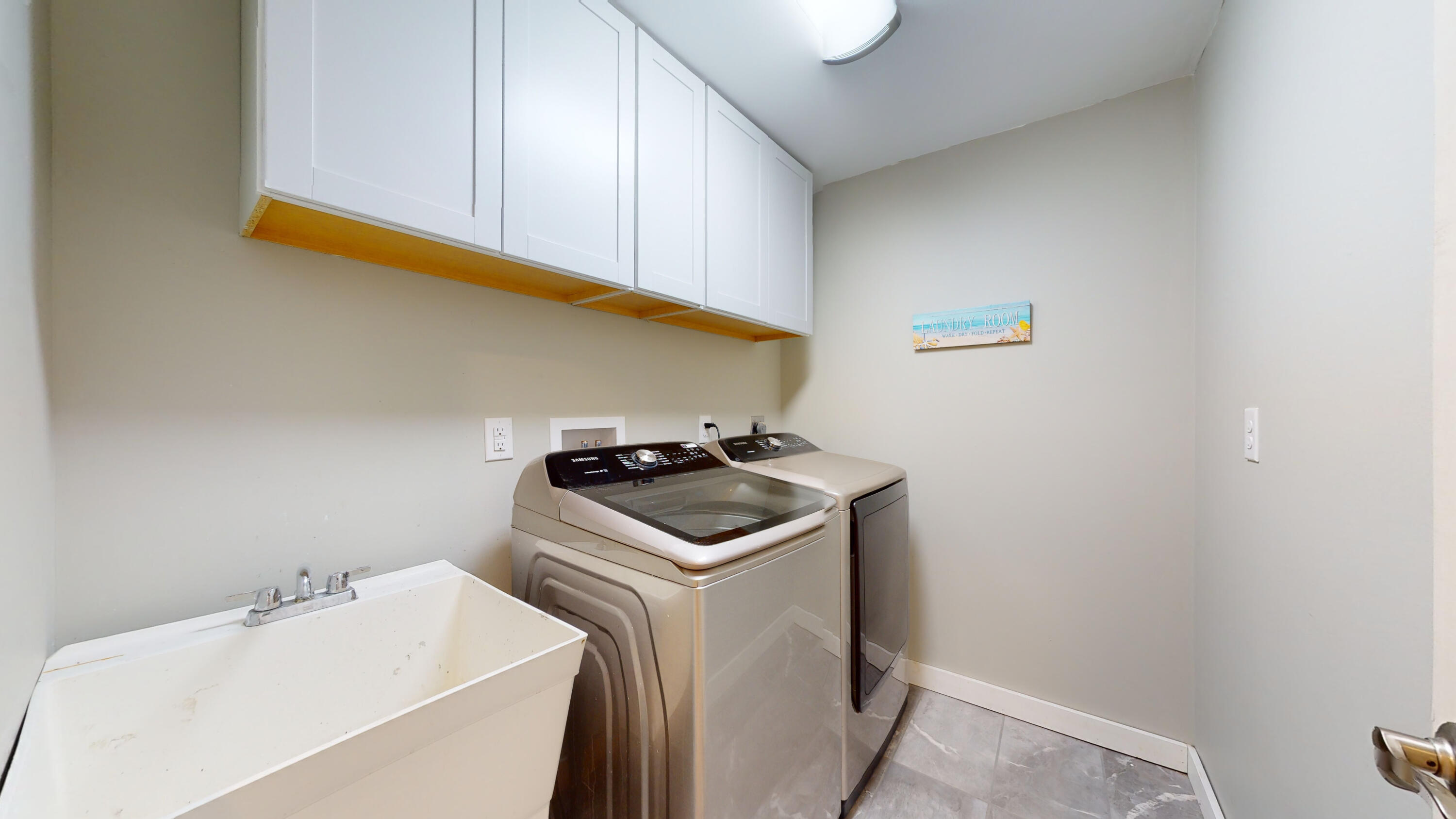 38 Skeetfield Road Oxford, ME 04270 - Photo 22 of 42 laundry