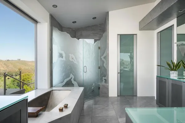 $10,900,000 | 6002 Via Posada Del Norte, Rancho Santa Fe, CA 92067