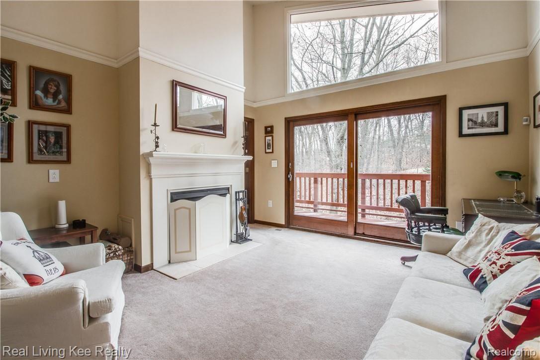 5330 Old Mill Road Rochester, MI 48306 - Photo 23 of 77 INTERIORS (18 of 46).jpg