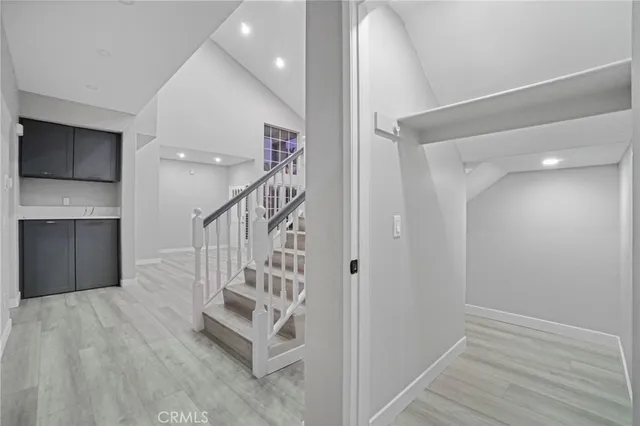 $1,750,000 | 19940 Mariposa Creek Way, Porter Ranch, CA 91326