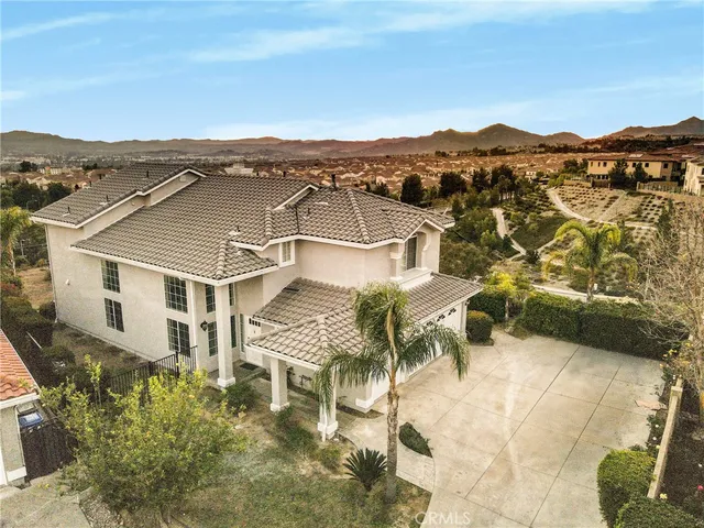 $1,750,000 | 19940 Mariposa Creek Way, Porter Ranch, CA 91326