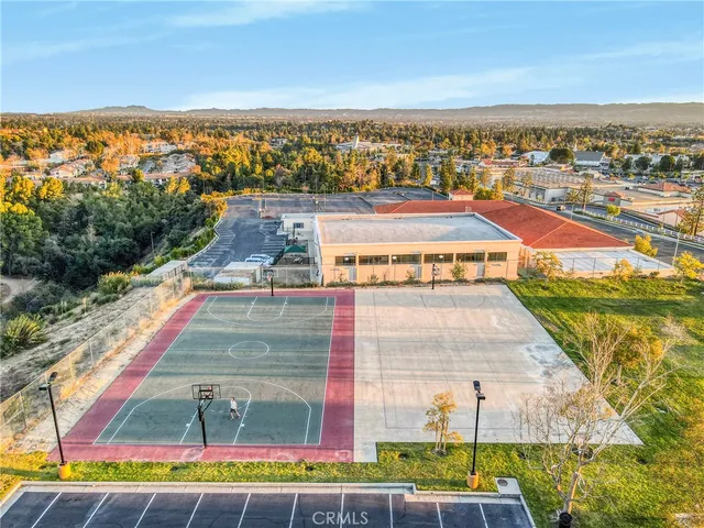 $1,750,000 | 19940 Mariposa Creek Way, Porter Ranch, CA 91326