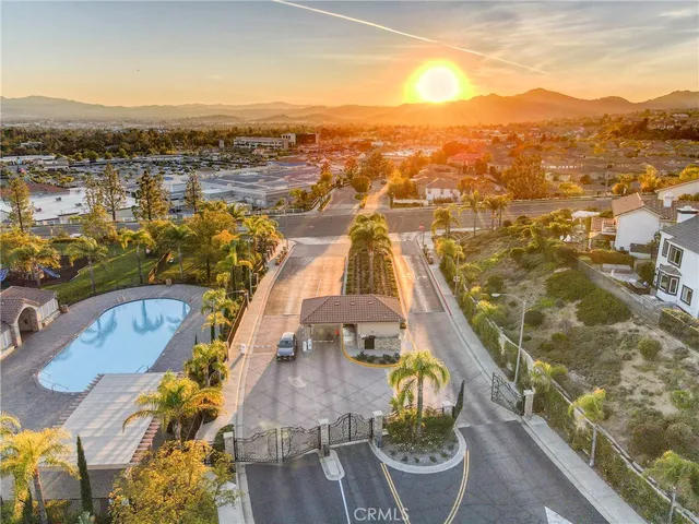 $1,750,000 | 19940 Mariposa Creek Way, Porter Ranch, CA 91326