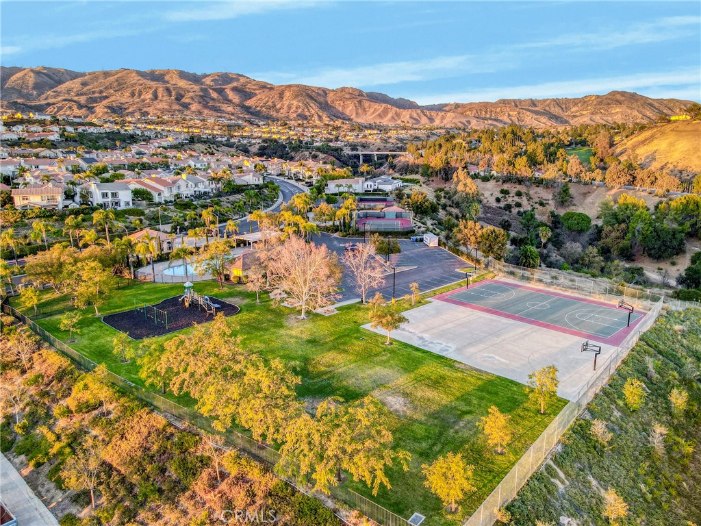 19940 Mariposa Creek Way Porter Ranch, CA 91326 - Photo 28 of 41