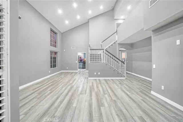 $1,750,000 | 19940 Mariposa Creek Way, Porter Ranch, CA 91326