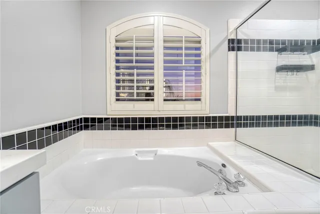 $1,750,000 | 19940 Mariposa Creek Way, Porter Ranch, CA 91326