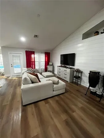 $2,900 | 2045 Jan Lan Boulevard, St. Cloud, FL 34772