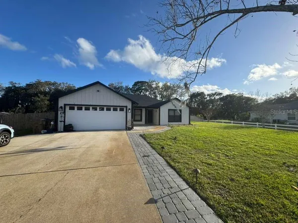 $2,900 | 2045 Jan Lan Boulevard, St. Cloud, FL 34772