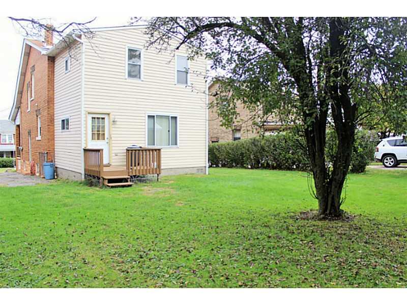 14 Leon Road Green Tree, PA 15220 - Photo 20 of 20 Exterior Back.